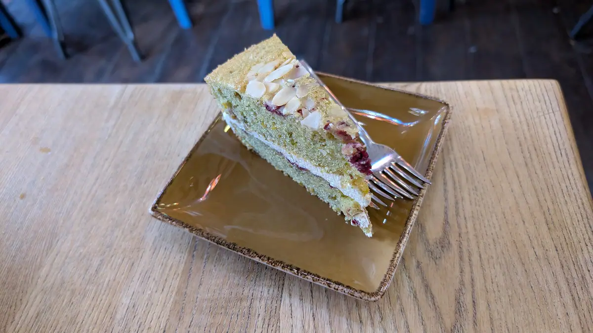 Big Bakes Bakery – cake shop in St Marychurch, Torquay